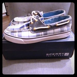 Brand new Sperry Top - Siders Wmns 7.5